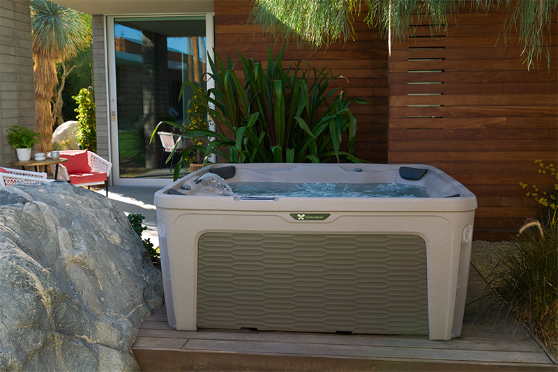 caldera-fantasy-invite-entice-aspire-spa-toulon-jacuzzi-rotomoule-01-stone-gris-pierre-boutique-vente-installation-showroom-magasin